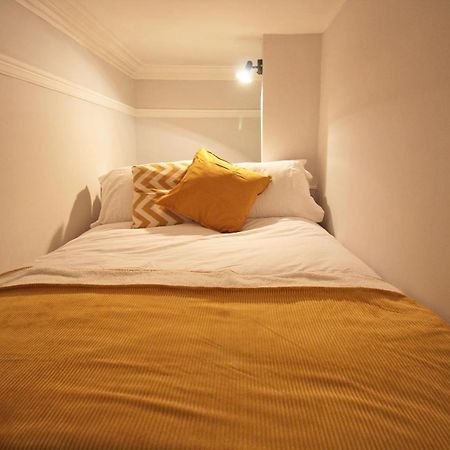 Lovely 1 Bed Serviced Apartment In Cambridgeshire Exterior foto