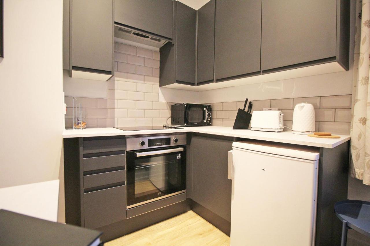 Lovely 1 Bed Serviced Apartment In Cambridgeshire Exterior foto